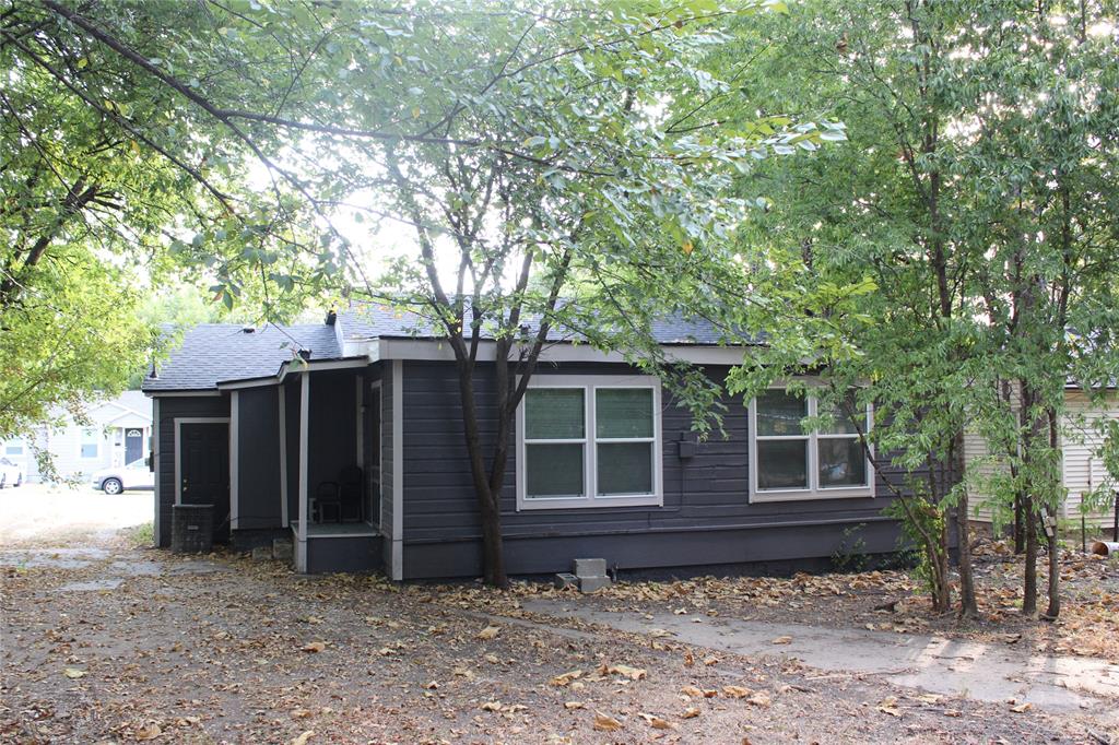 1821 Bell Street Property Photo 2