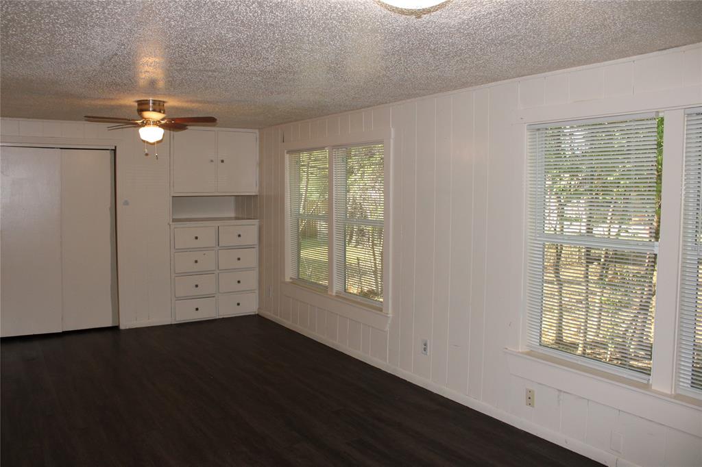 1821 Bell Street Property Photo 6