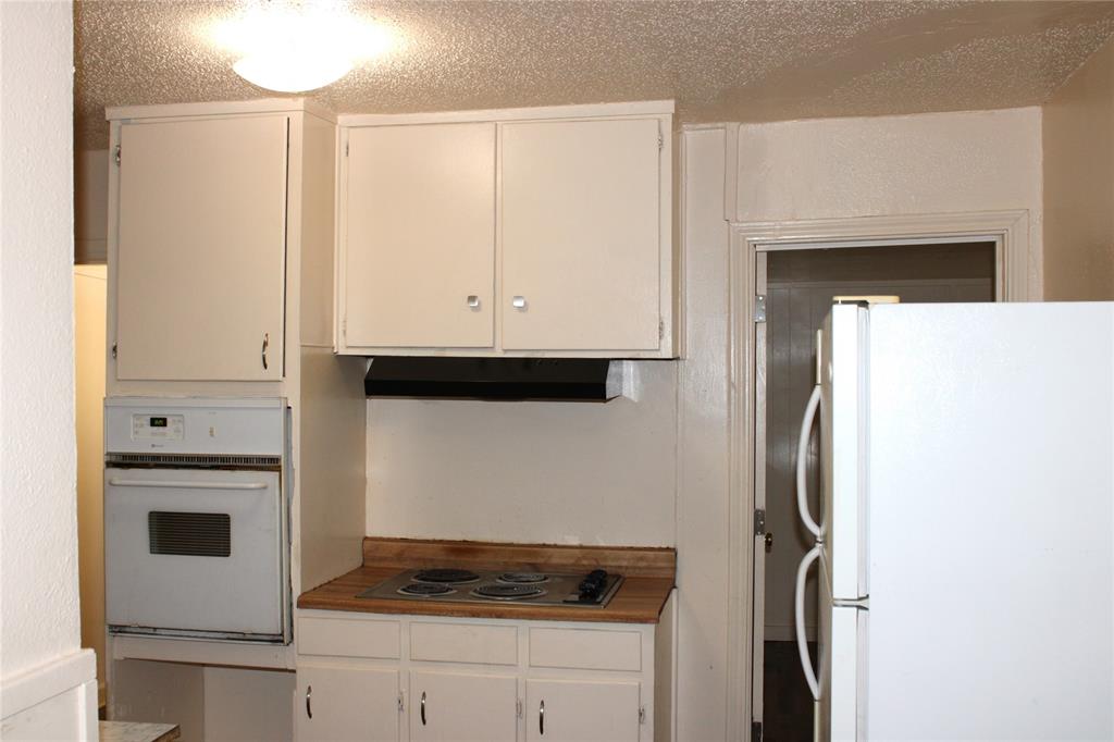 1821 Bell Street Property Photo 9