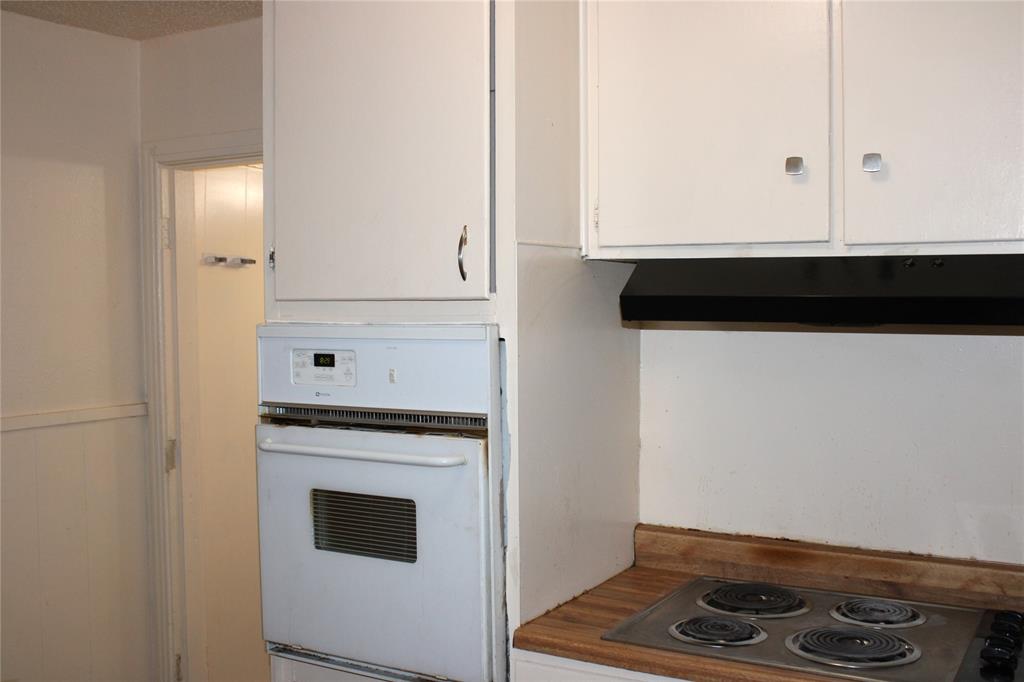 1821 Bell Street Property Photo 11