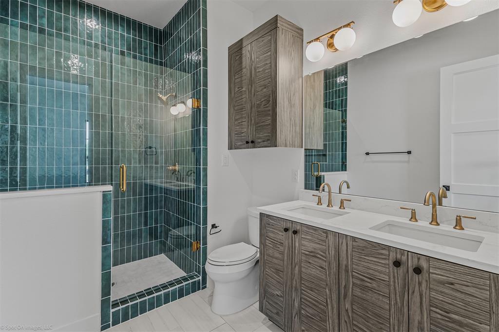 1718 Governors Boulevard Property Photo 23