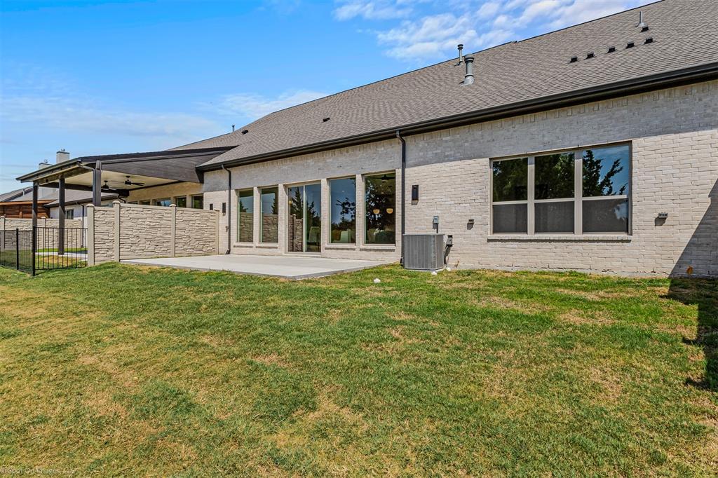 1718 Governors Boulevard Property Photo 28