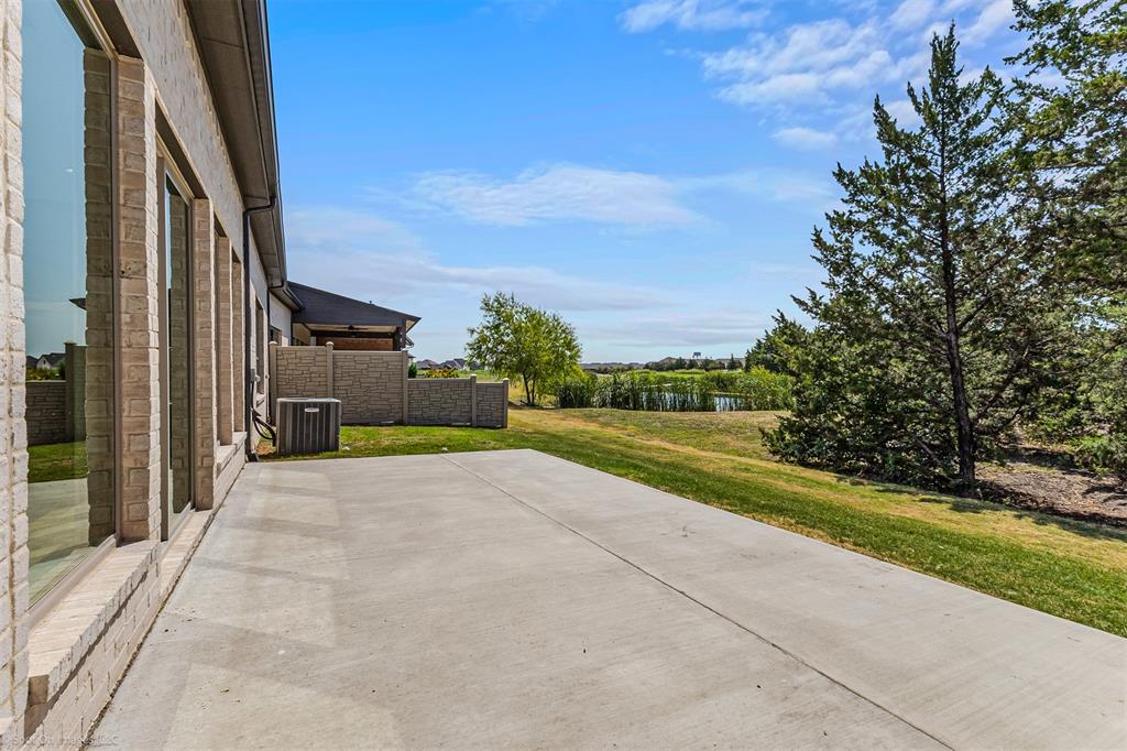 1718 Governors Boulevard Property Photo 29
