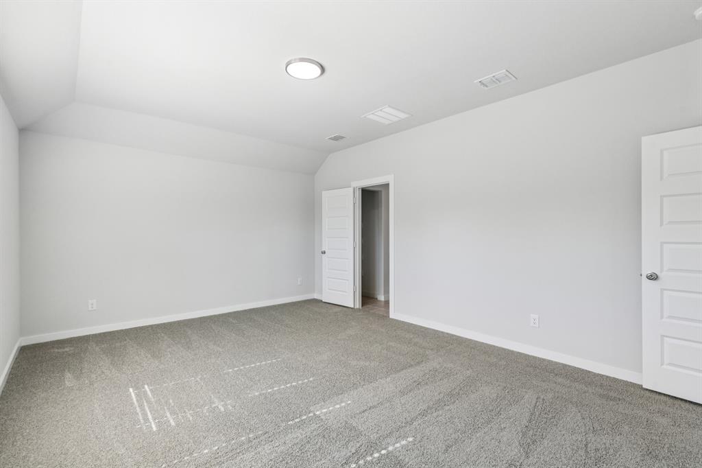 2110 Sunshining Road Property Photo 21