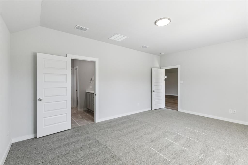 2110 Sunshining Road Property Photo 22