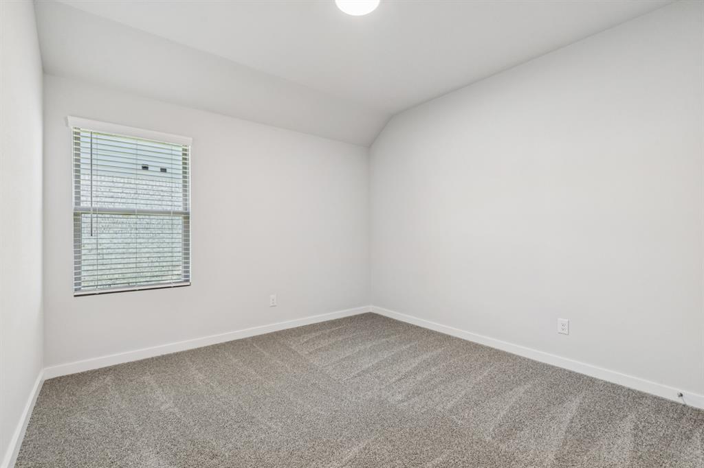 2110 Sunshining Road Property Photo 27