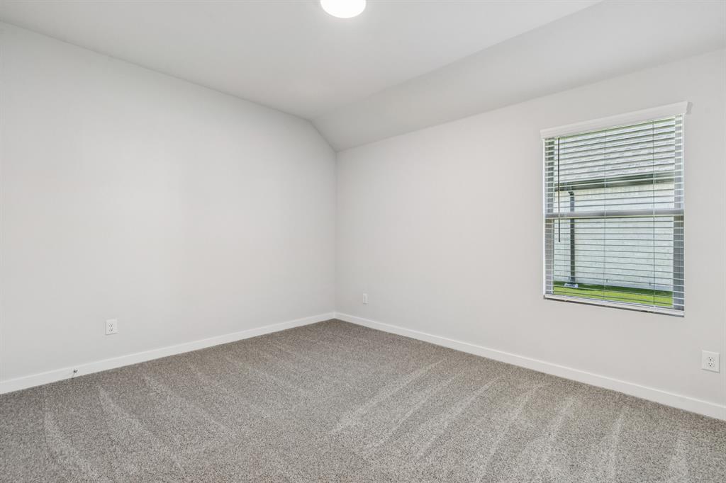2110 Sunshining Road Property Photo 29
