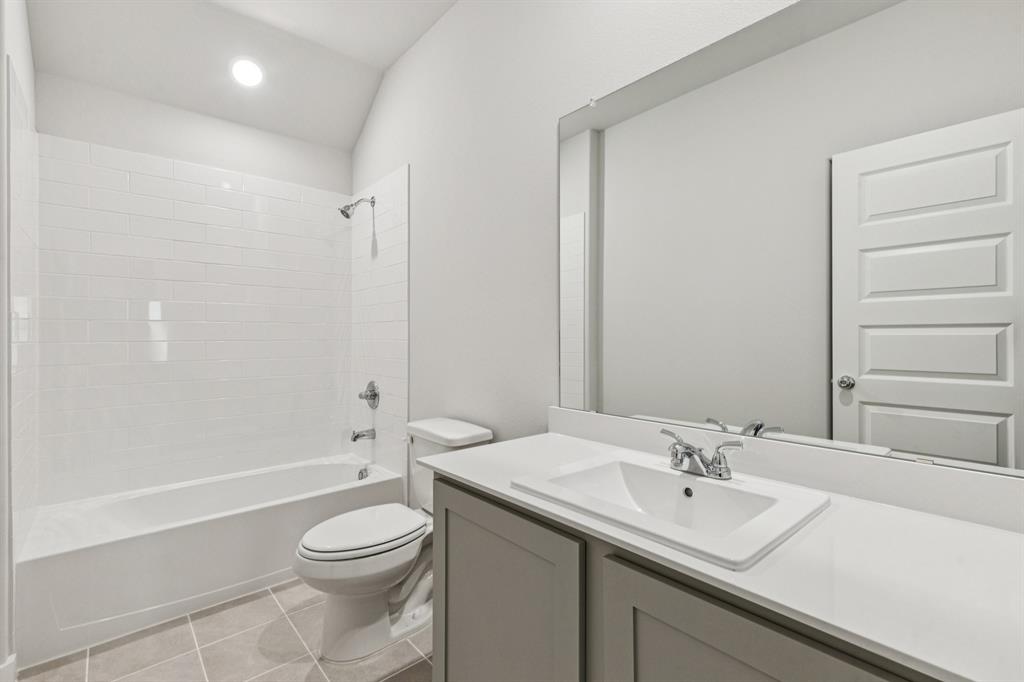 2110 Sunshining Road Property Photo 31