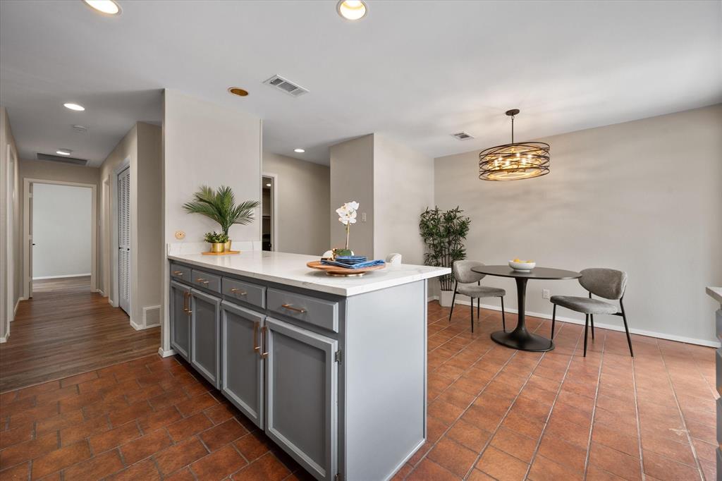 2216 Winter Sunday Way Property Photo 15