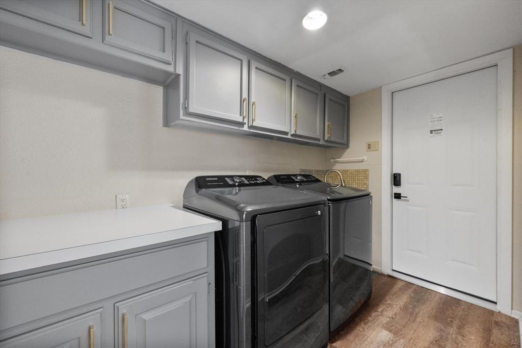 2216 Winter Sunday Way Property Photo 28