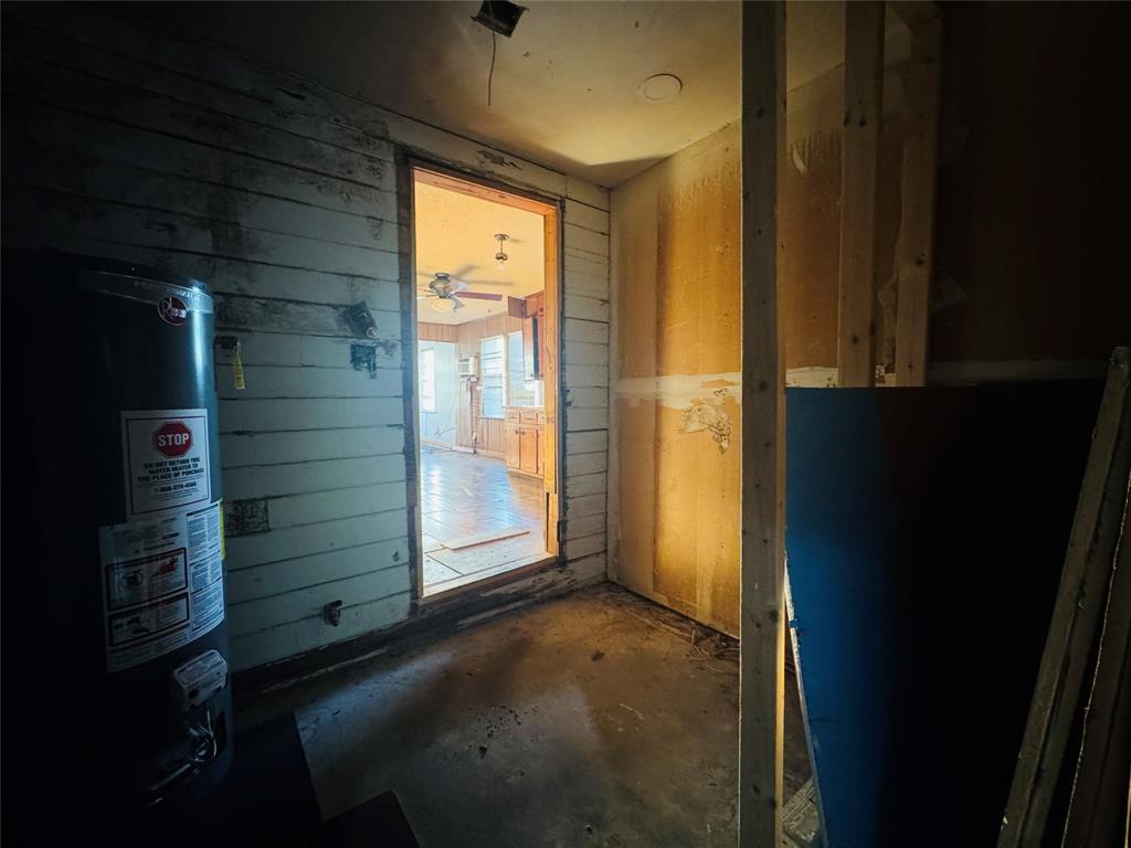 208 S Church Street Property Photo 24