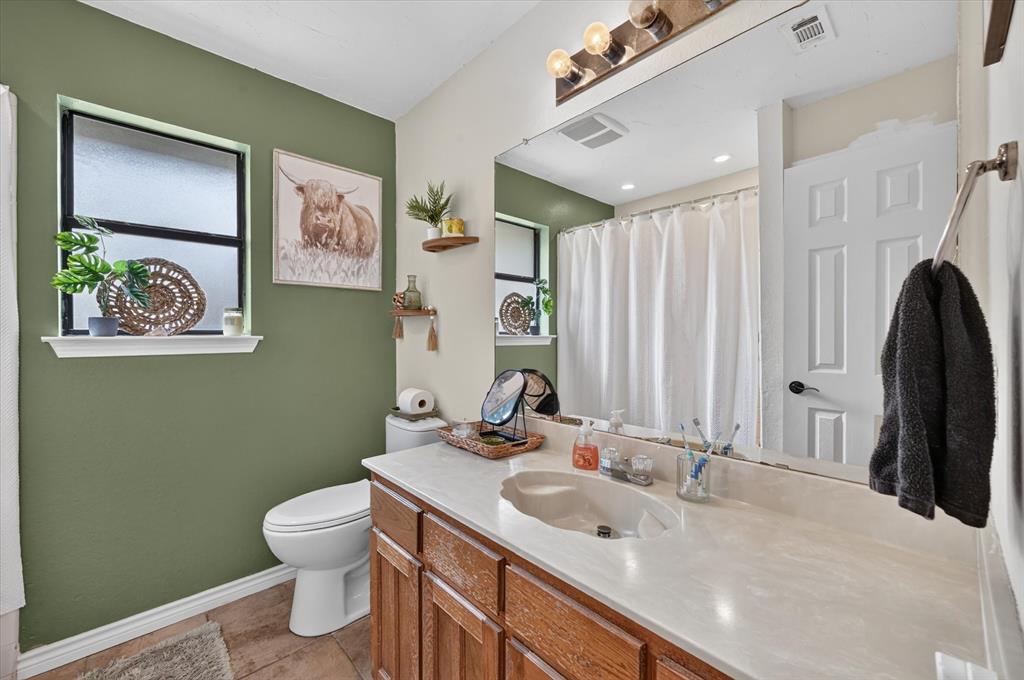8233 Willis Lane Property Photo 17