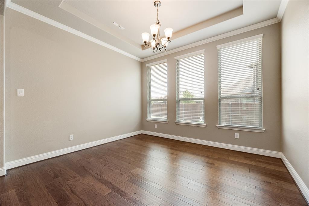 4304 Caney Creek Circle Property Photo 5
