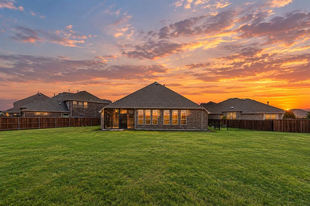 4304 Caney Creek Circle Property Photo 17