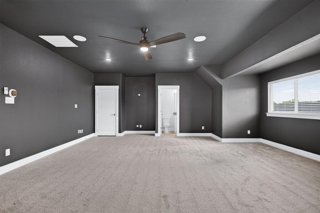 10 Tamminga Trail Property Photo 24