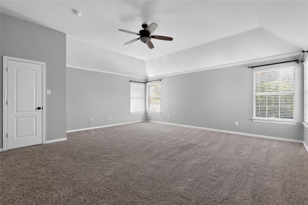 108 Windsor Drive Property Photo 27