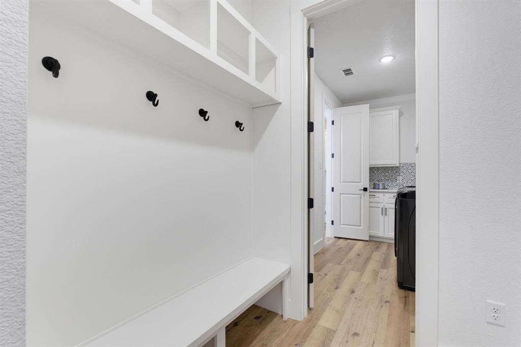 3341 Ace Property Photo 5