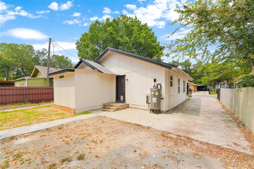 2520 Dell Street Property Photo 24