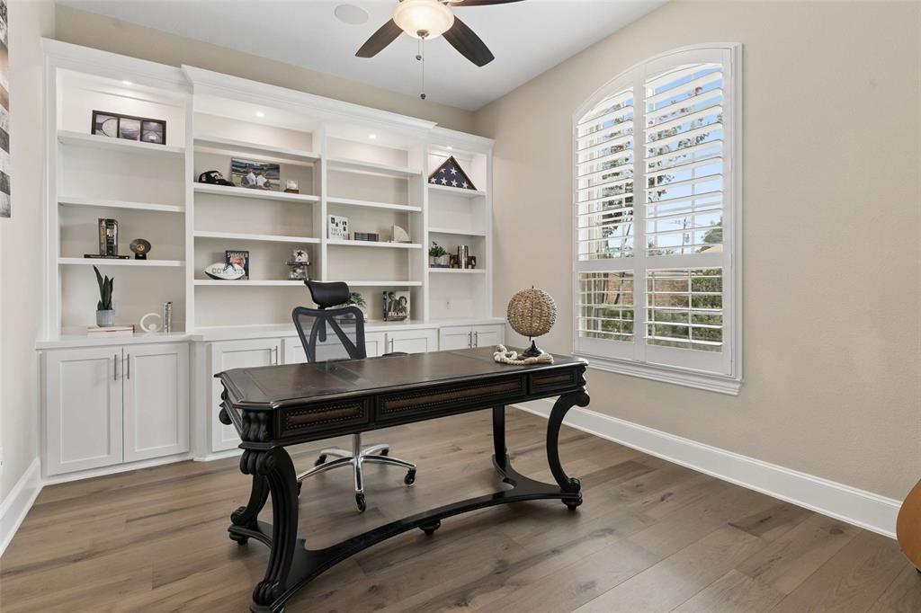 6229 Habersham Way Property Photo 15