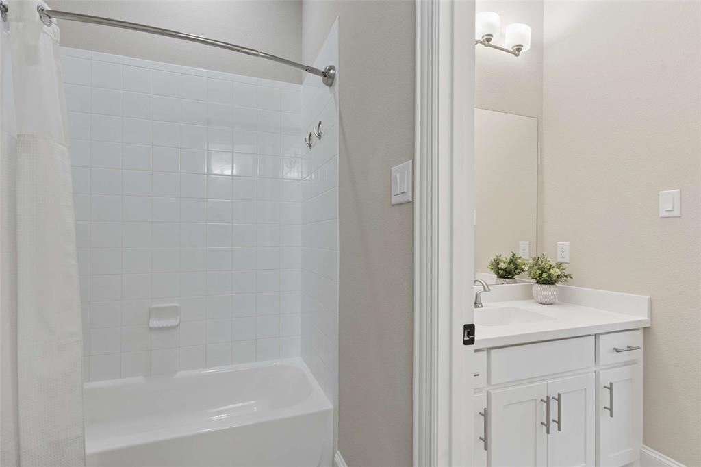 6229 Habersham Way Property Photo 25
