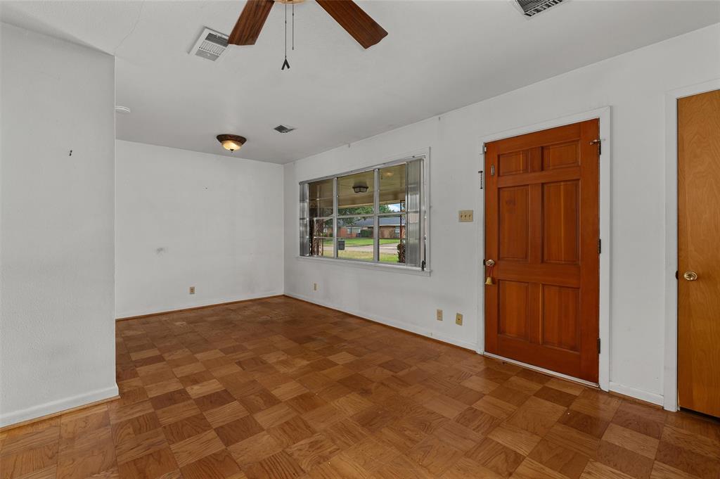 1217 Georgia Street Property Photo 4