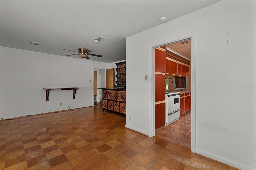 1217 Georgia Street Property Photo 5