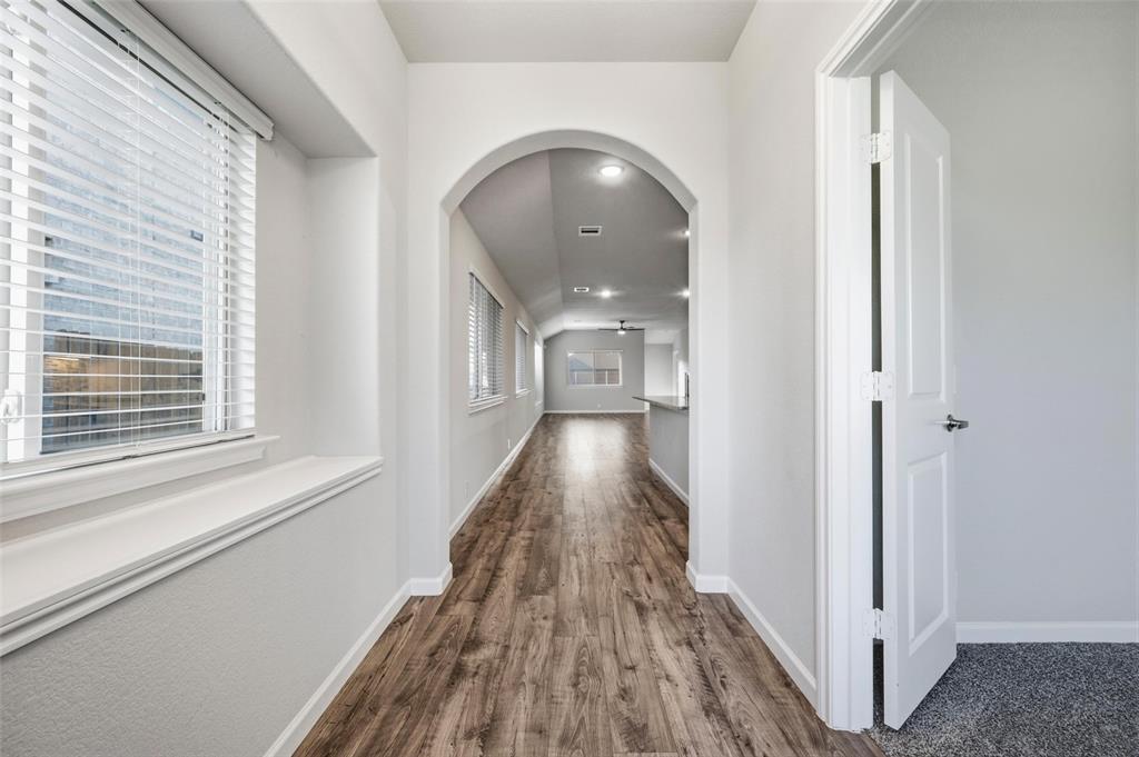 4425 Ridgehurst Lane Property Photo 6