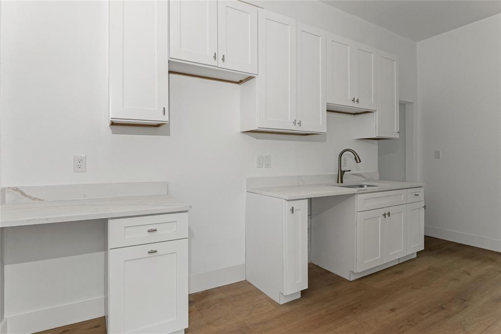 1641 E Tucker Street Property Photo 8
