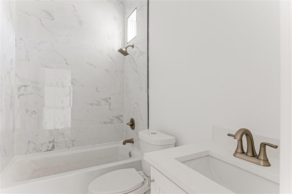 1641 E Tucker Street Property Photo 21