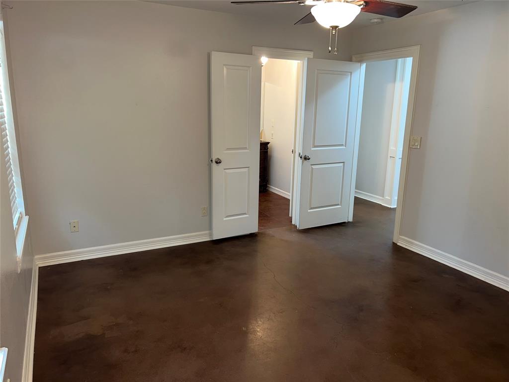 23211 Fm 1995 Property Photo 21
