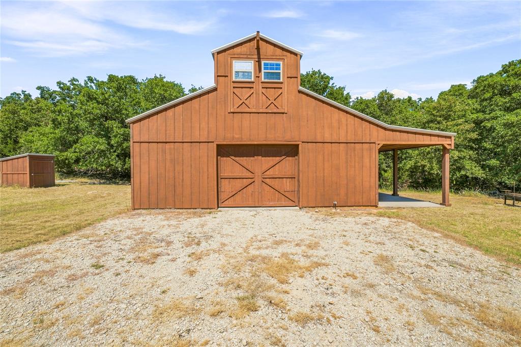 160 Private Road 2161 Property Photo 2