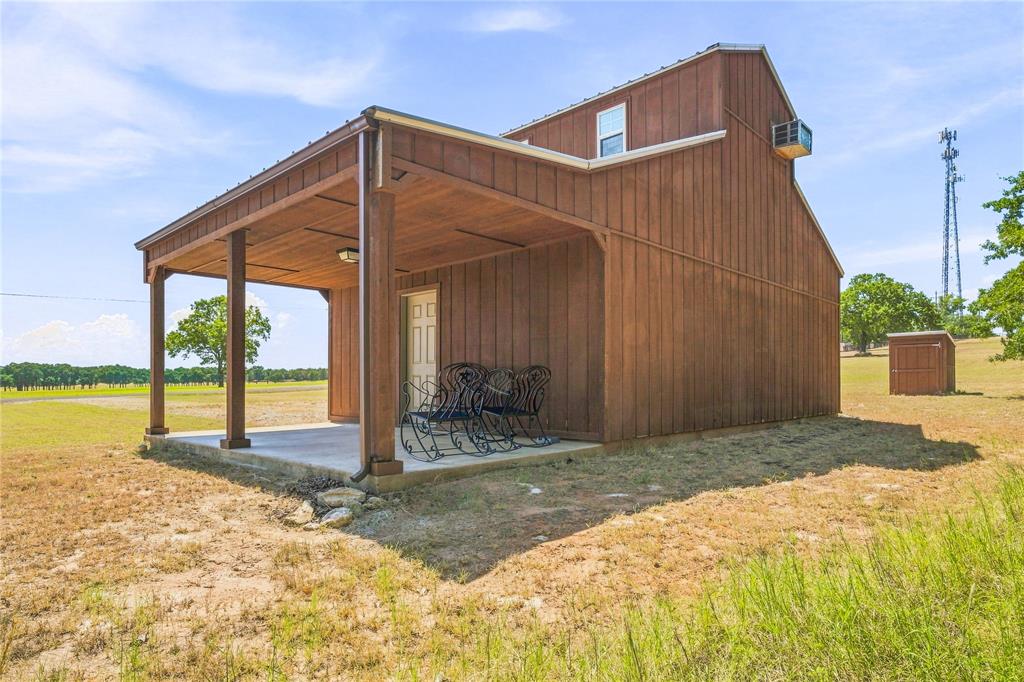 160 Private Road 2161 Property Photo 12