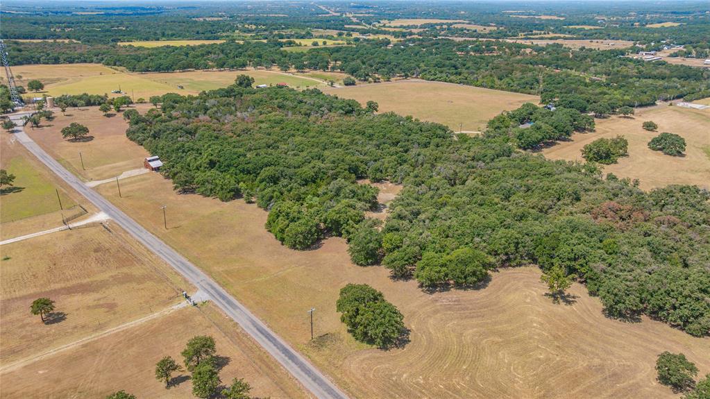 160 Private Road 2161 Property Photo 20