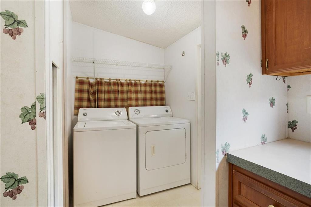 4034 Bethany Road Property Photo 9