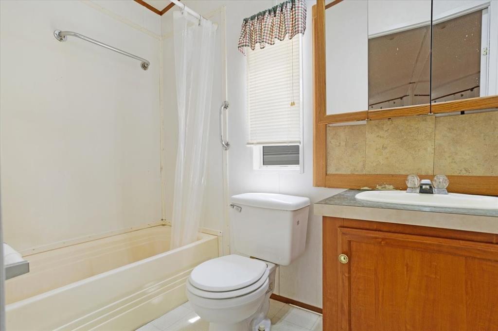 4034 Bethany Road Property Photo 21