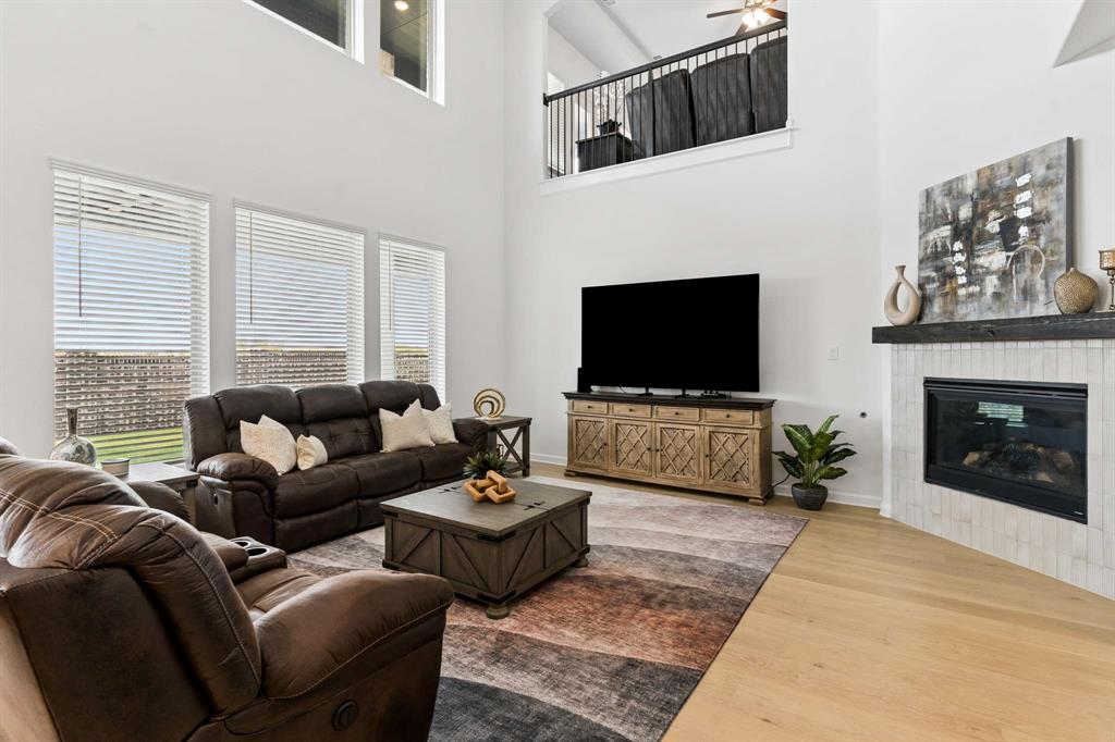 16409 Flatlands Way Property Photo 4