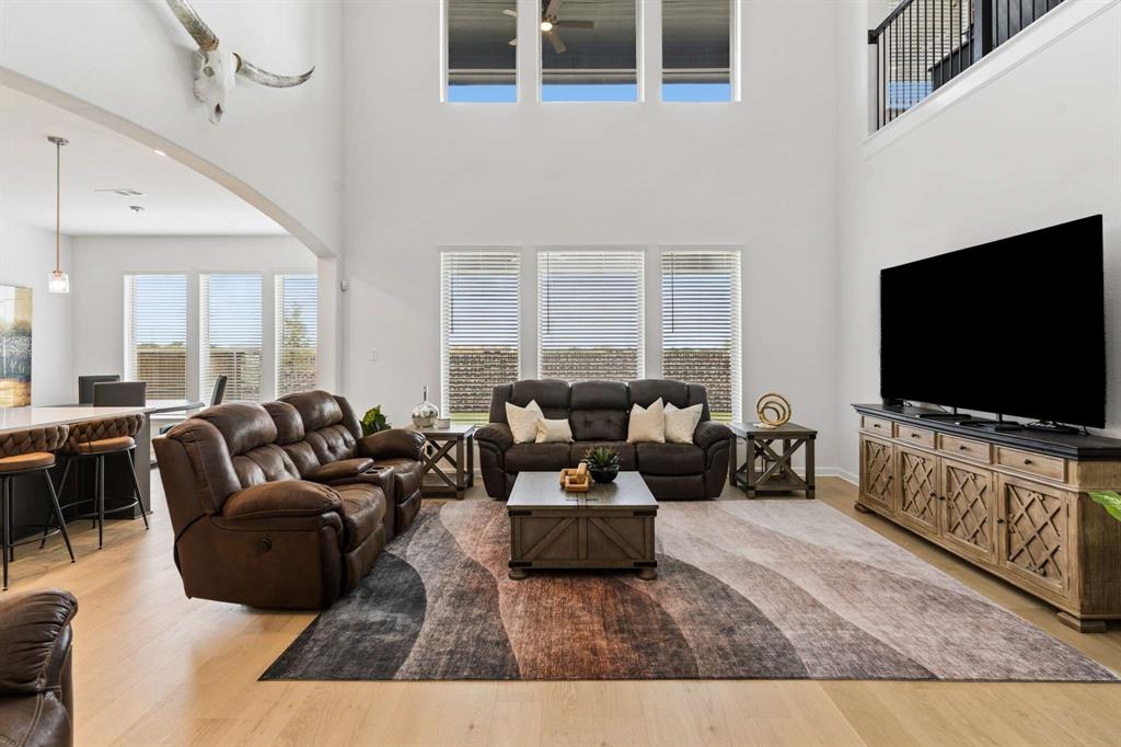16409 Flatlands Way Property Photo 5