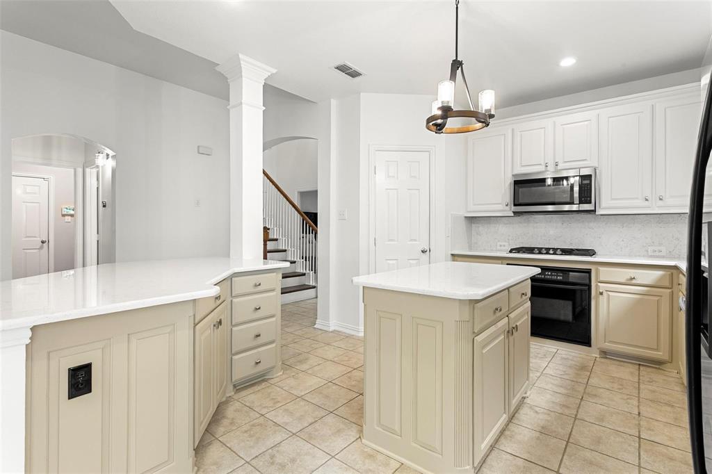 8516 Hudson Street Property Photo 4