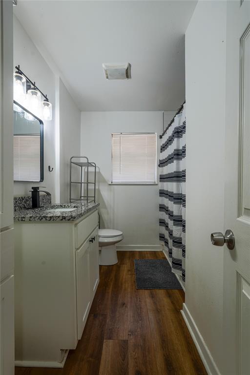 807 N Lacy Drive Property Photo 13