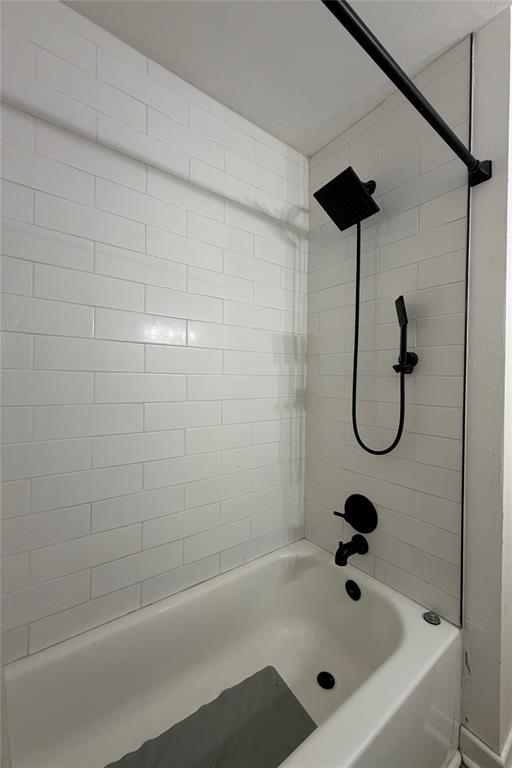 807 N Lacy Drive Property Photo 14