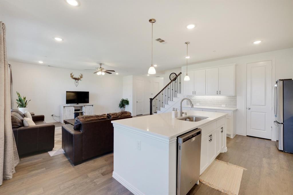 205 Somerset Drive Property Photo 14