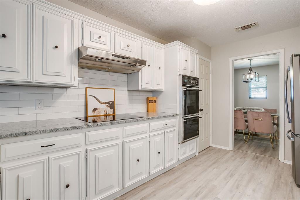400 Mountain Valley Boulevard Property Photo 10