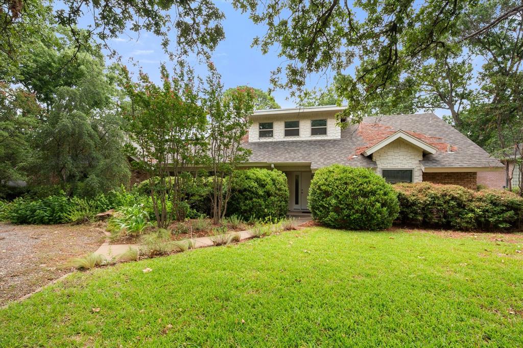 623 N Bowen Road Property Photo 2