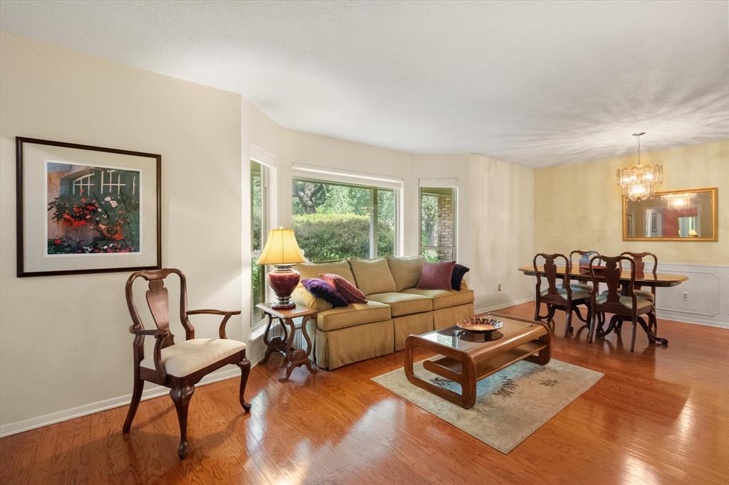 623 N Bowen Road Property Photo 4