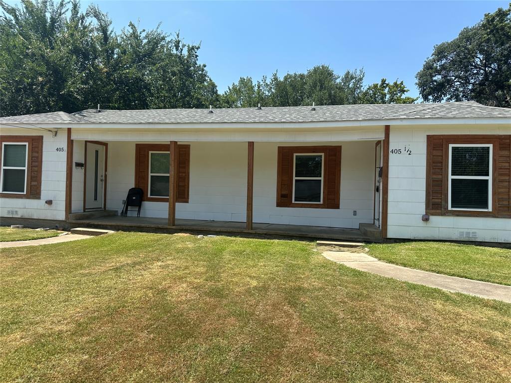 405 Maple Drive Property Photo 1