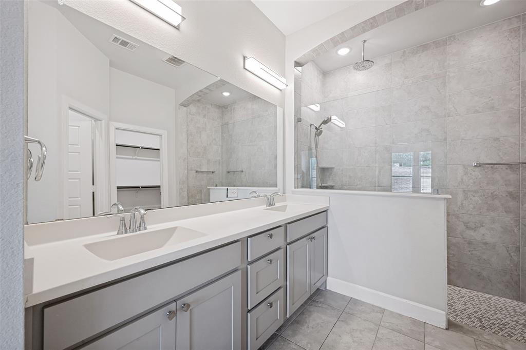 2615 High Bluff Drive Property Photo 15