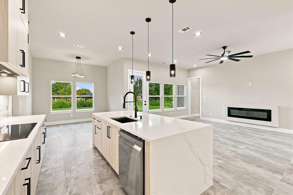 133 Cr 4865 Property Photo 10