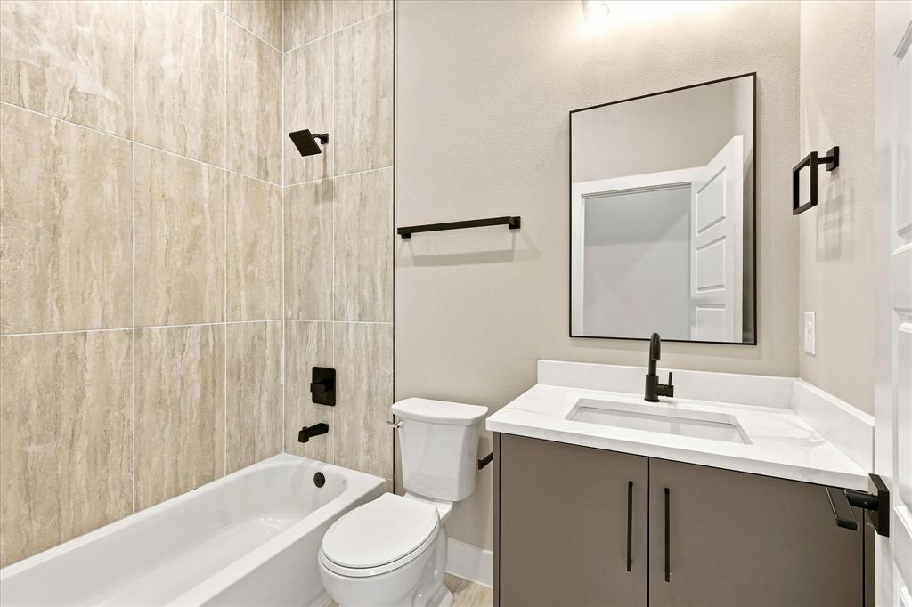 133 Cr 4865 Property Photo 23