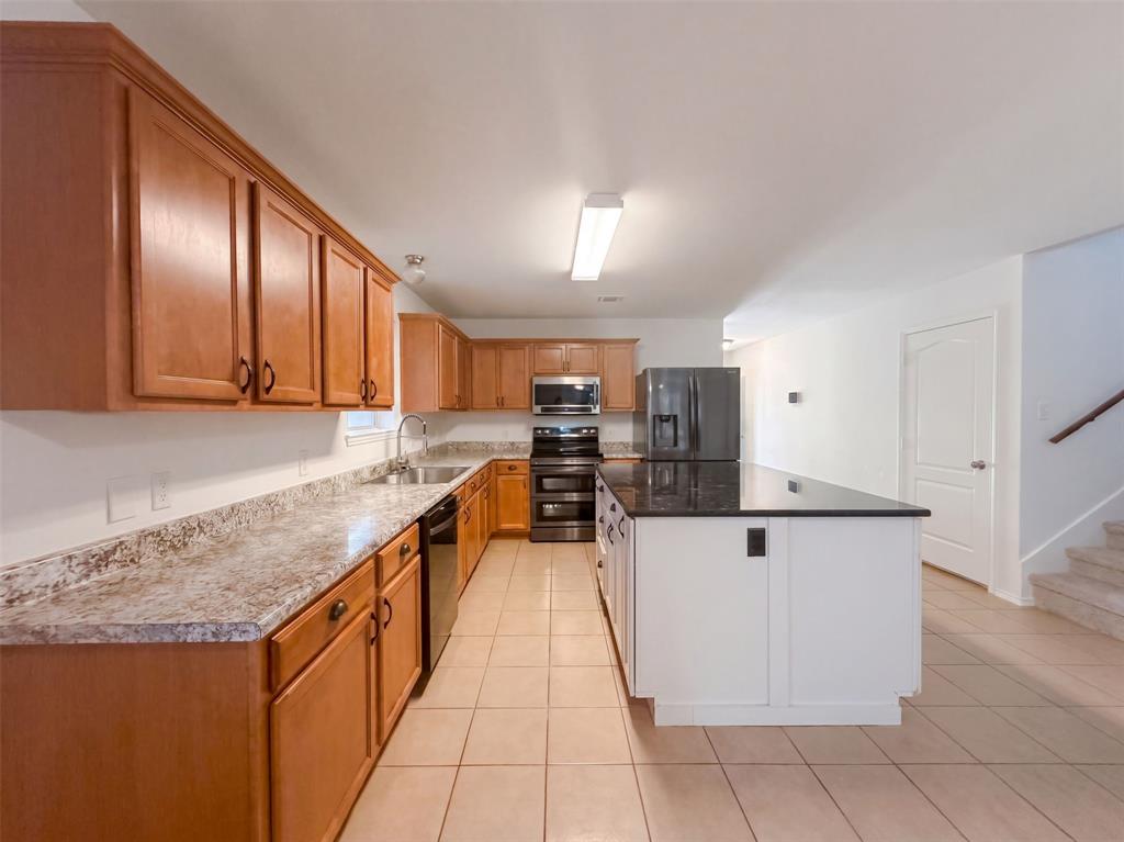 1207 Toledo Bend Drive Property Photo 8