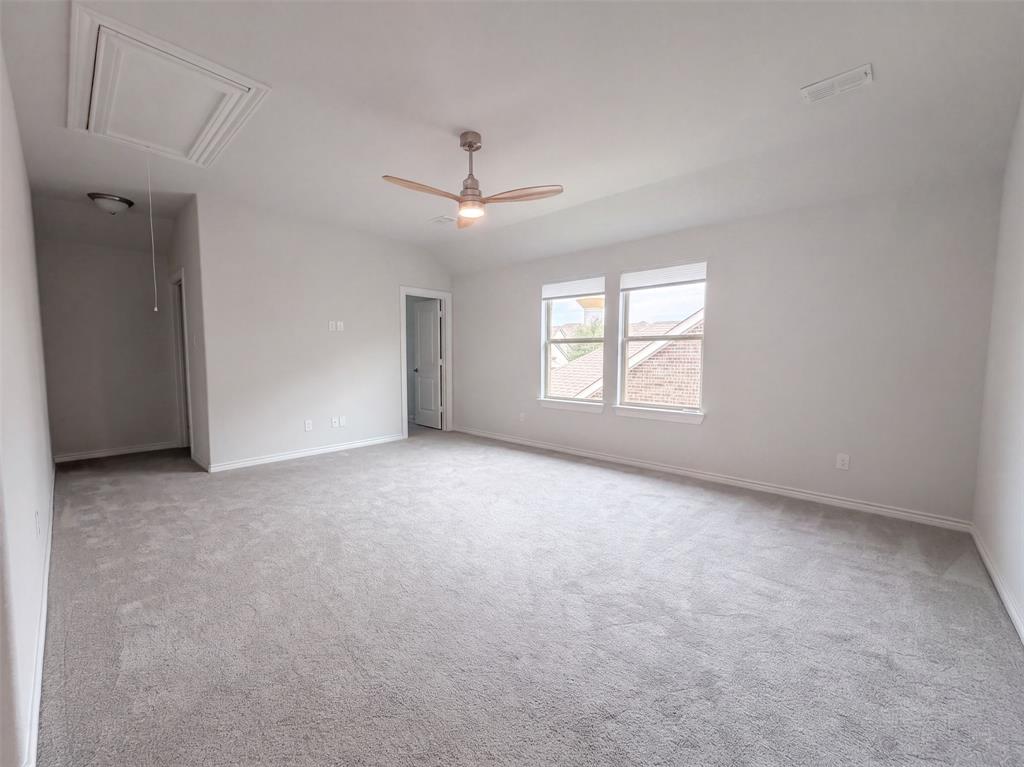 850 Elm Park Drive Property Photo 10